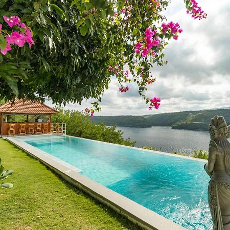 Butterfly Villas Nusa Ceningan 蓝梦岛 外观 照片